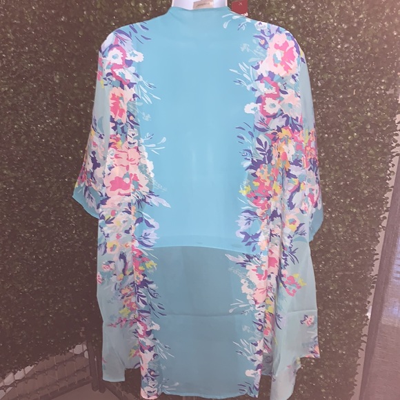 PLUS SIZE Kimonos 🌸🌸🌸 NEW!! - Picture 7 of 9